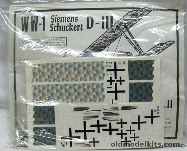 Koster 1/48 Siemens-Schuckert D-III - With Full Lozenge and Markings for Udet Jagdstaffel 4 'Lo!' / Veltjens Jasta 15 / Kessler Kesta 4b / Greven Jasta 12 / Kesta 4b, 11 plastic model kit